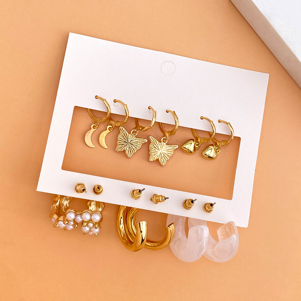 Korean jewelry World Cross-border Ear Ring Retro Pearl Earring Set 6-piece acrylic butterfly pendant earrings HZS2386 Application Scenario