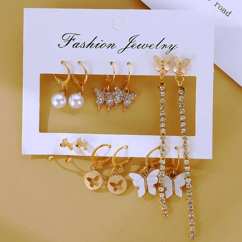 Wholesale of exquisite diamond-encrusted butterfly stud earrings, creative tassel water diamond butterfly stud earrings and cardboard earrings from Europe and America full figure