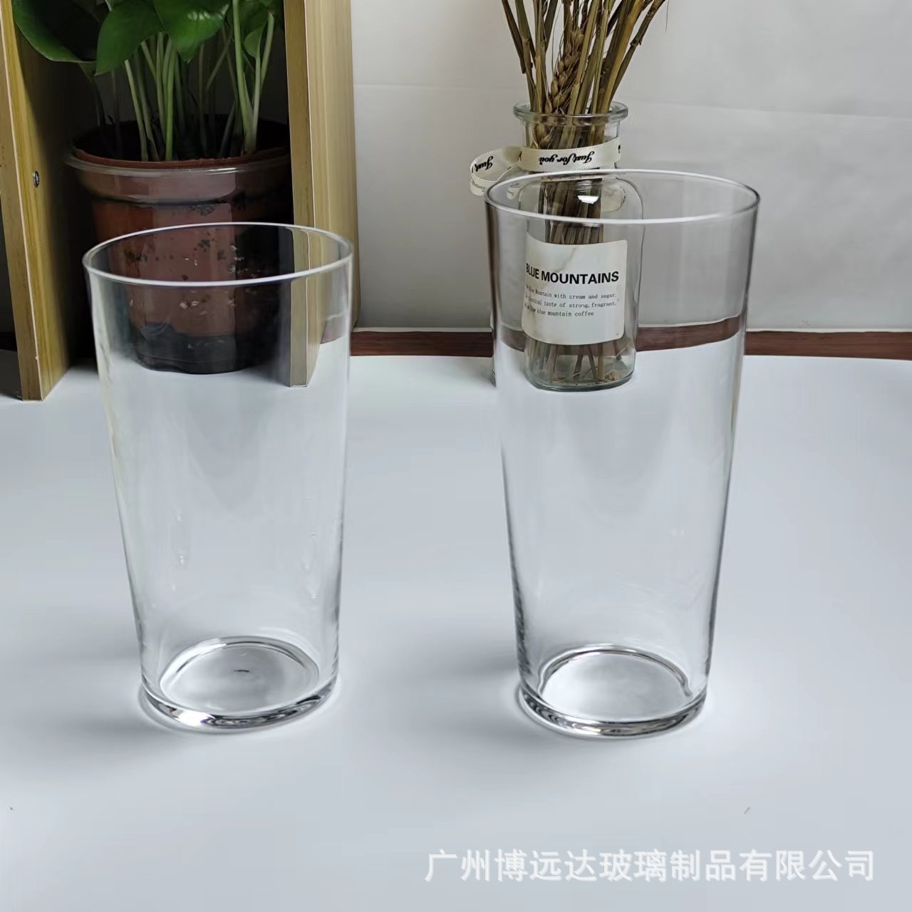Simple and thin glass cups, coffee cups, American latte cups, tea cups, cocktail cups, transparent cold drinks, juice and milk cups Application Scenario