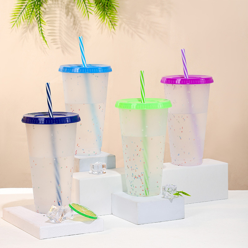 【 Processing and Customization 】 Creative flash powder color-changing cup, cold-changing straw, DIY plastic cup, 700ml drinking cup details Picture