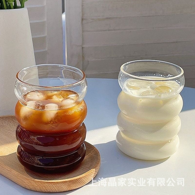 High boron glass cups are cute and have a high level of appearance. Spiral caterpillar cups, cold drink cups, simple milk tea cups and coffee cups Specification drawing