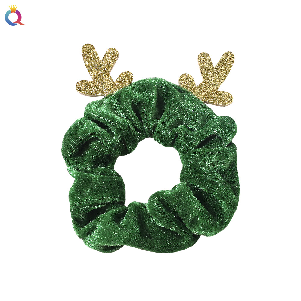 Qiyue's new autumn and winter Christmas large intestine hair band is cute and simple. It features a deer velvet hair cord and a large intestine hair band as a hair accessory Item Picture