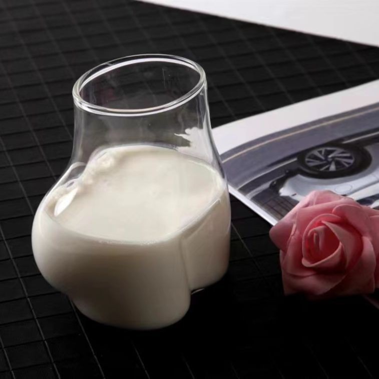 Cute and trendy milk tea cup, large-capacity iced drink cup, coffee cup, and unique, funny and sexy glass cup Application Scenario