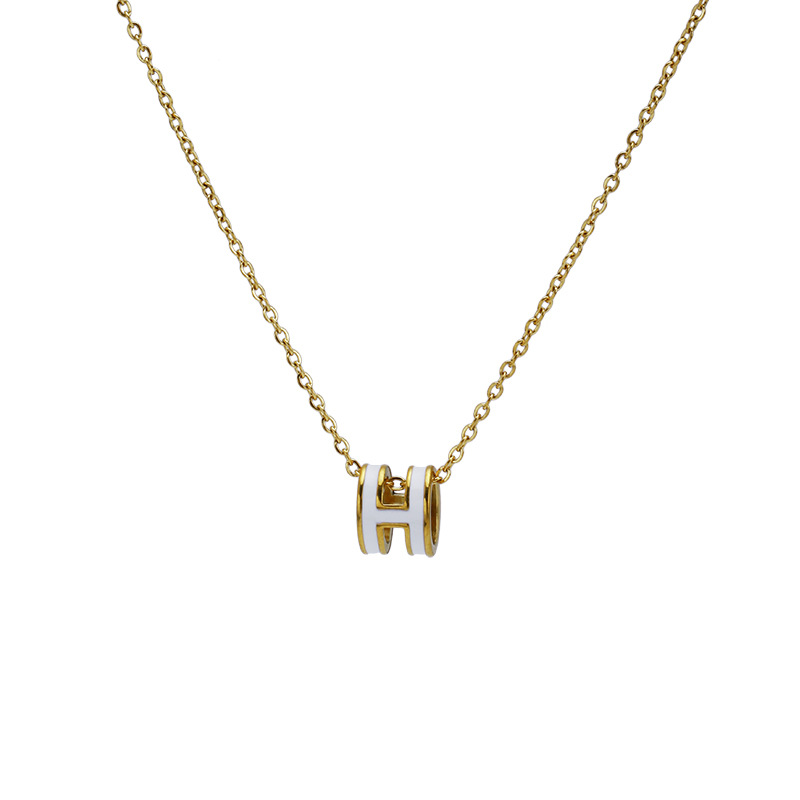 A light luxury H-letter pendant necklace with a French niche design for women, a versatile collarbone chain for summer, and an ins style Item Picture