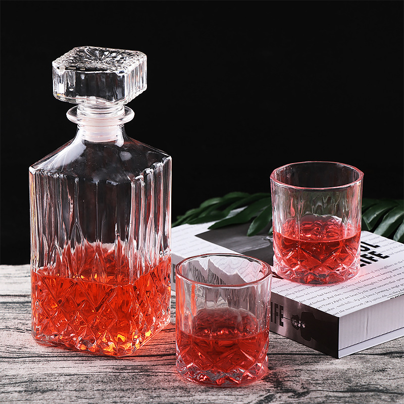 920ml thickened glass European-style bottom flower wine bottle for homemade wine, empty red wine bottle with 230ml home wine glass Specification drawing