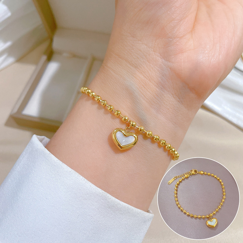 【 All-titanium Steel 】 Dongdaemun's unique and elegant forest-themed heart-shaped mother-of-pearl bracelet, a retro best friend of a female Internet celebrity full figure