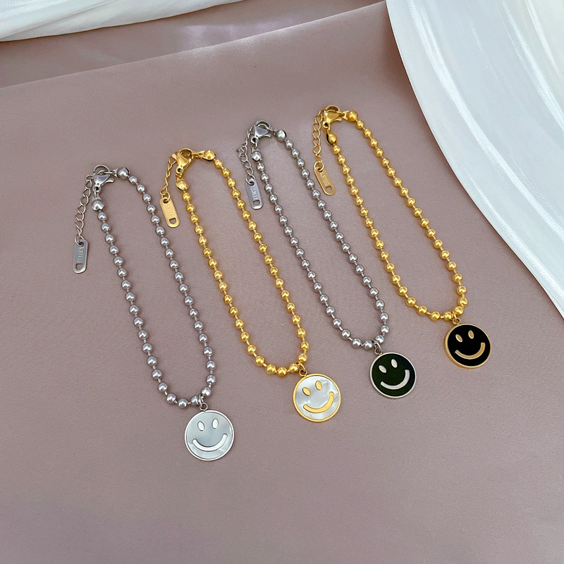 【 All-titanium Steel 】 Dongdaemun Personalized Round plate Smiling Face mother-of-pearl bracelet, a retro best friend of a female Internet celebrity Specification drawing