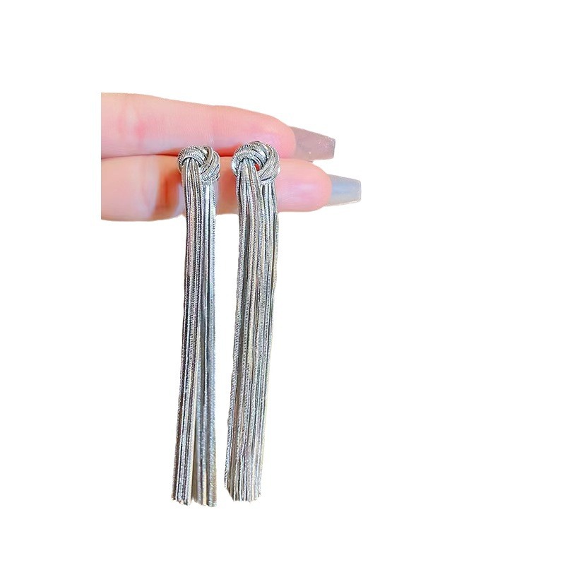 Light luxury and high-end style, versatile European and American long tassel stud earrings, women's ins trendy, individual and fashionable design sense earrings Item Picture