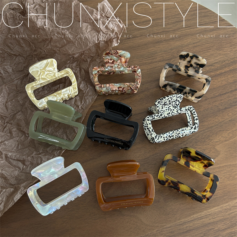 Korean high-end square hollowed-out acetate hair clips, back of the head, popular headwear shark clip, women's hair clip clip Specification drawing