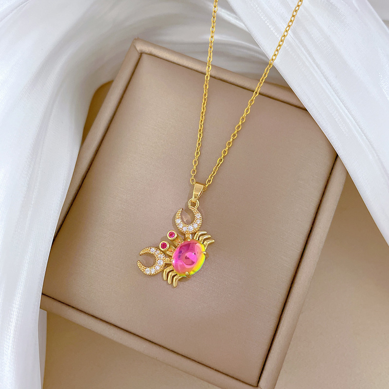 【 Titanium Steel 】 Colorful crab, unique Full diamond, light luxury, elegant and luxurious Full diamond necklace, versatile for women, collarbone chain, titanium steel Application Scenario