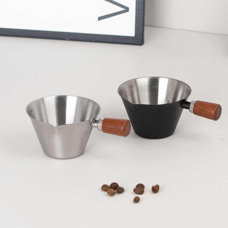 Beech wood handle Italian espresso measuring cup, stainless steel graduated small milk cup, coffee liquid extraction and receiving cup details Picture