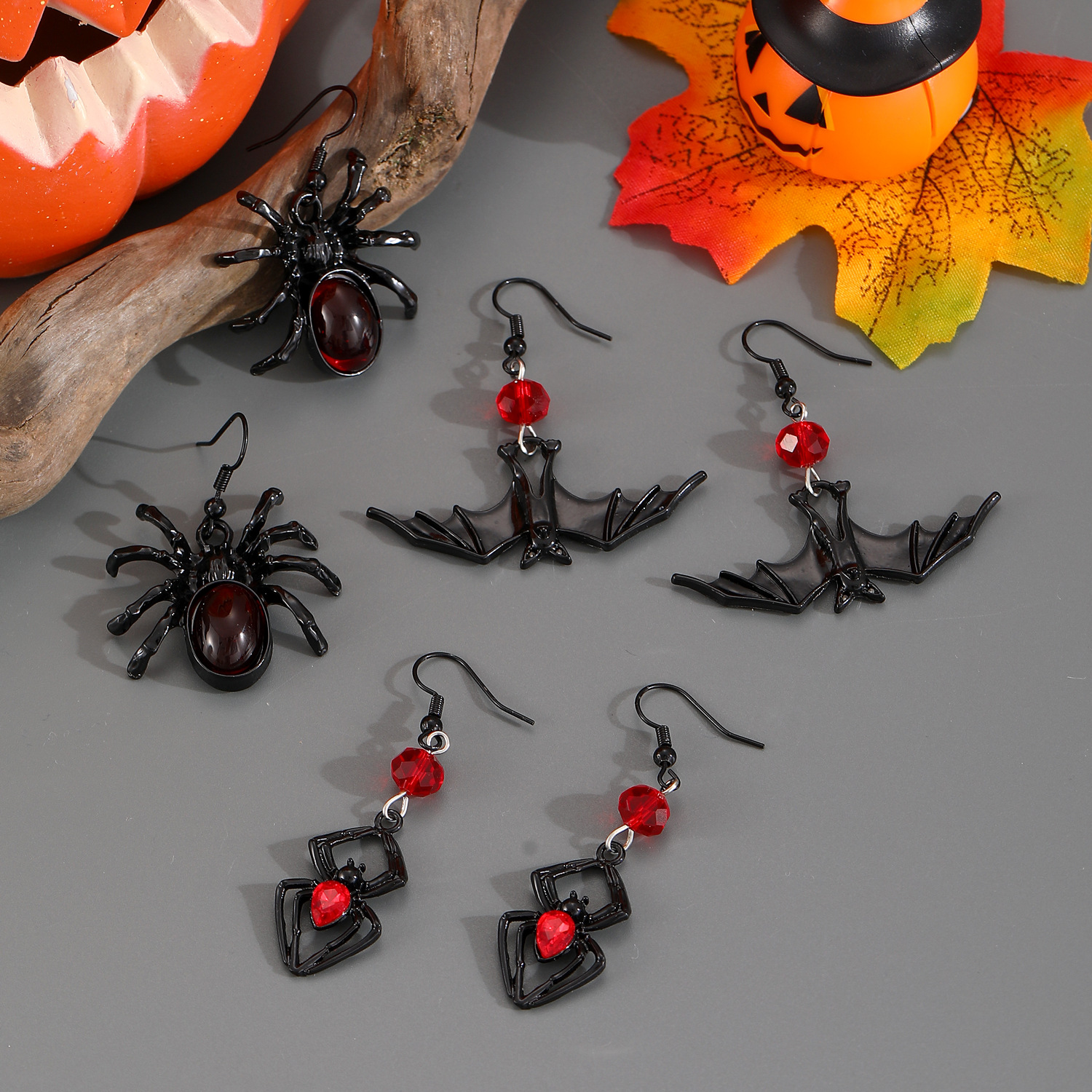 European and American cross-border retro, unique and funny earrings, female spider, bat, spider web, skull earrings, Halloween earrings full figure