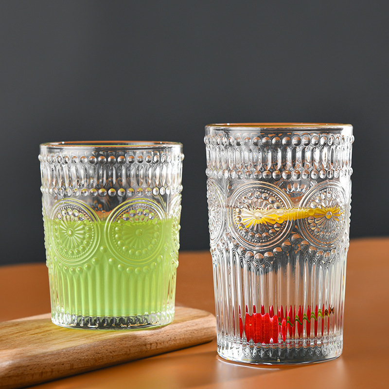 Sunflower water cup, embossed transparent glass cup, creative home office, European retro juice drink, milk cup details Picture