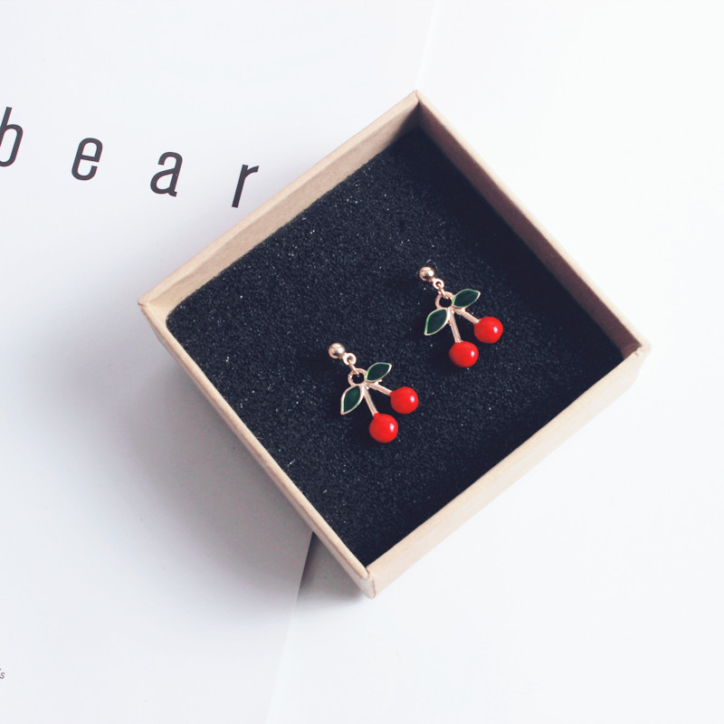 Cute cherry stud earrings, Korean ins women's earrings, pendants and earrings, fresh and unique accessories, no ear holes, fruit ear clips Specification drawing