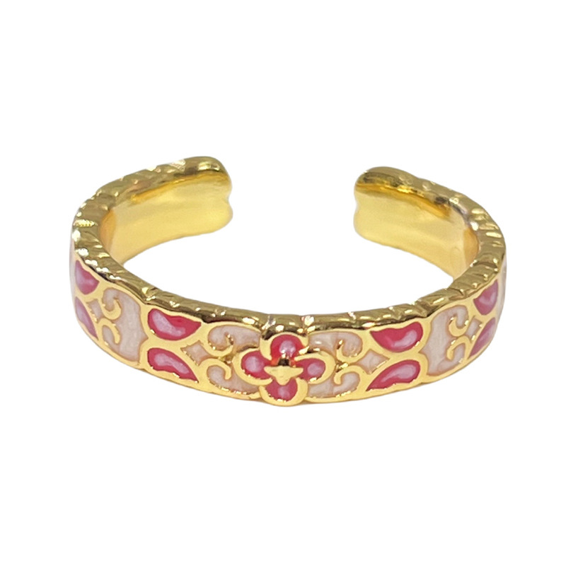 A niche retro lace court-style flower enamel drop glaze light luxury ring with a cold and elegant design for women Item Picture
