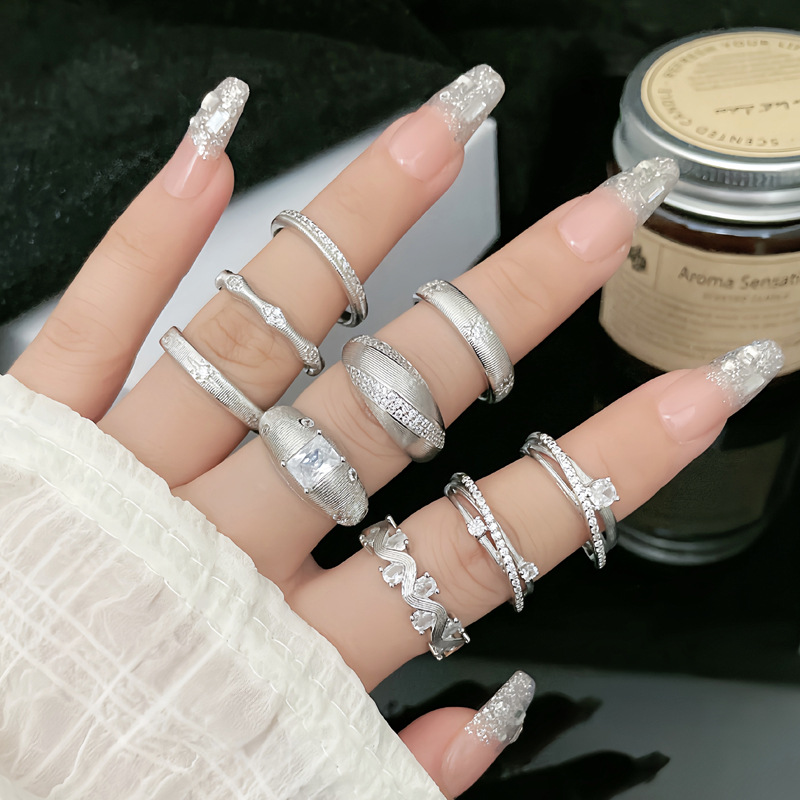 A new retro style brushed micro-set open ring with a cold and elegant feminine touch, featuring a unique and high-end look, is simple and exquisite details Picture