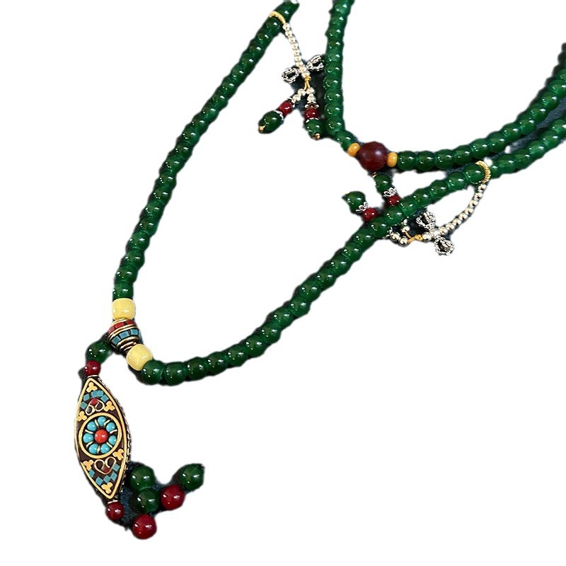 A Chinese-style agate beaded necklace paired with a long sweater chain, a new Chinese-style ethnic retro cheongsam crossbody chain accessory Item Picture