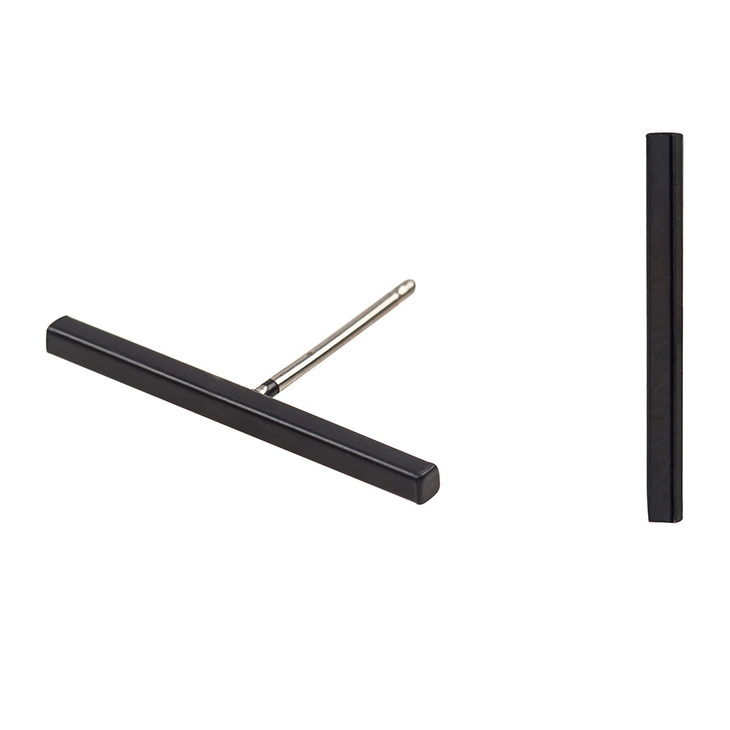 European and American export simple long earrings, fashionable all-copper straight stud earrings, AliExpress hot-selling earrings wholesale Application Scenario