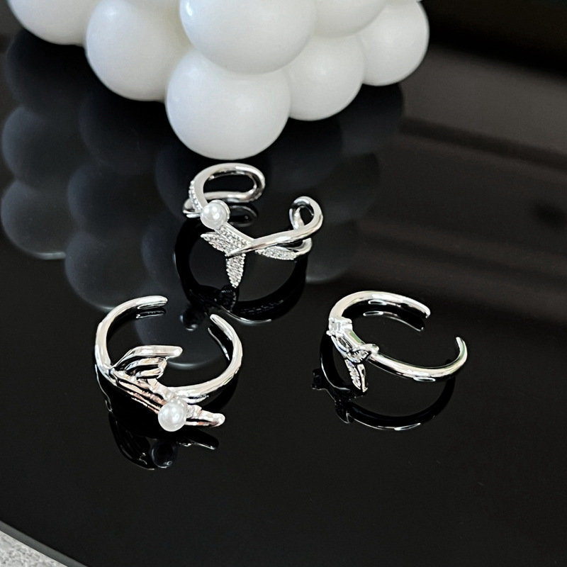 Sweet and cool, exquisite mermaid exhaust gas, simple open ring, women's fashion, niche design sense, unique and versatile ring details Picture