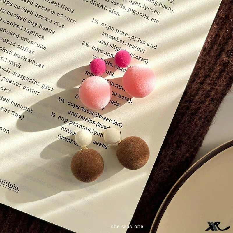 The plum bubble New Year atmosphere French retro flocked round ball color-blocking earrings exude a high-end feminine charm and a unique style Application Scenario