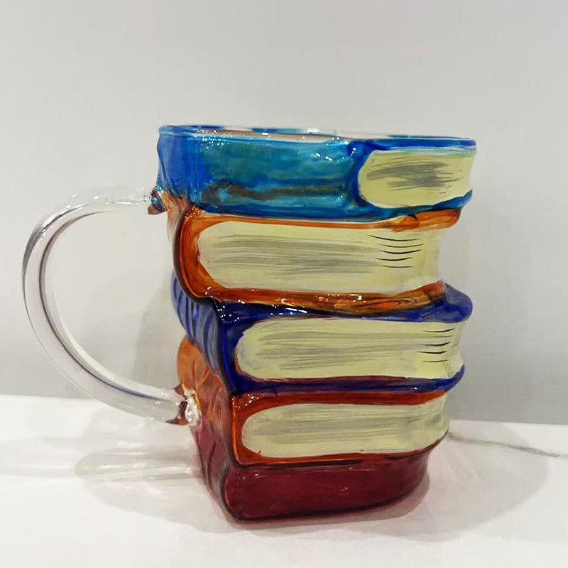 Cross-border new Painted Book Mug, 3D painted bar, unique book stacking coffee cup Application Scenario