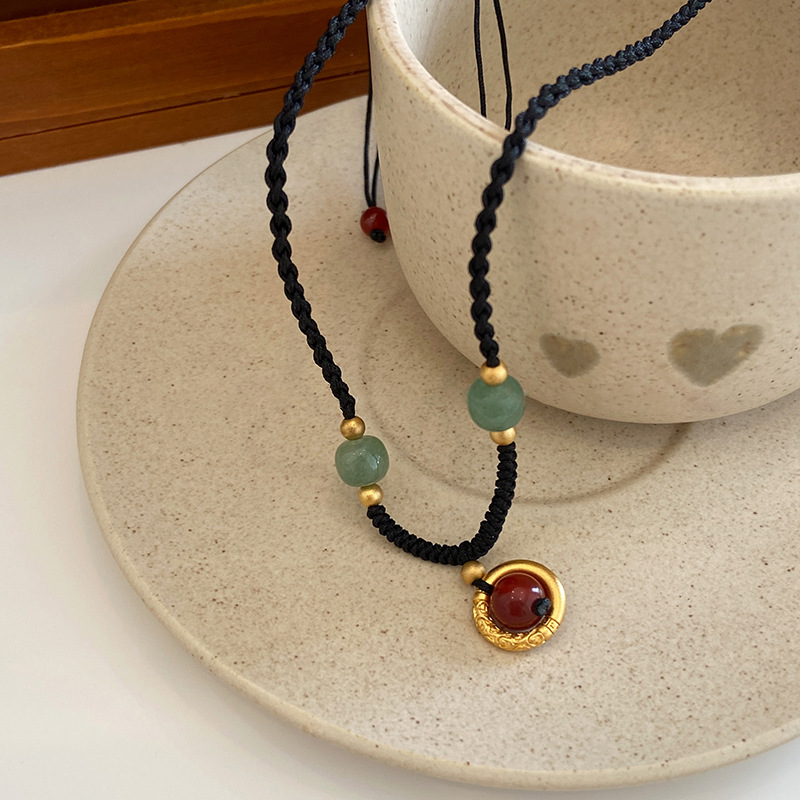 Red agate peace pendant hand-woven rope necklace, a light luxury and niche pendant for women, collarbone chain for summer lovers Application Scenario