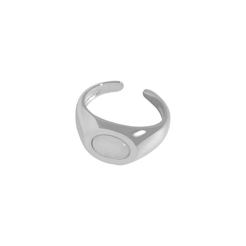 The square contrasting color gemstone denel-shaped ring exudes a light luxury and high-end feel. The horse eye zircon ring and the cat's eye stone ring for women are trendy Item Picture