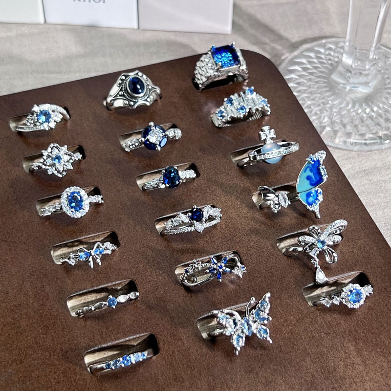 A light luxury, niche retro sapphire blue zircon open ring, a simple and fashionable index finger ring with a cold and elegant style for women full figure