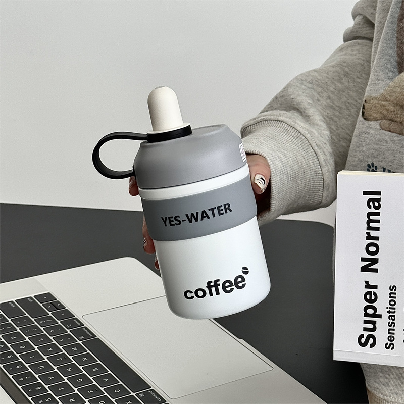 New simple hand-held straw coffee insulated cup with handle, stainless steel water cup, insulated coffee cup manufacturer wholesale details Picture