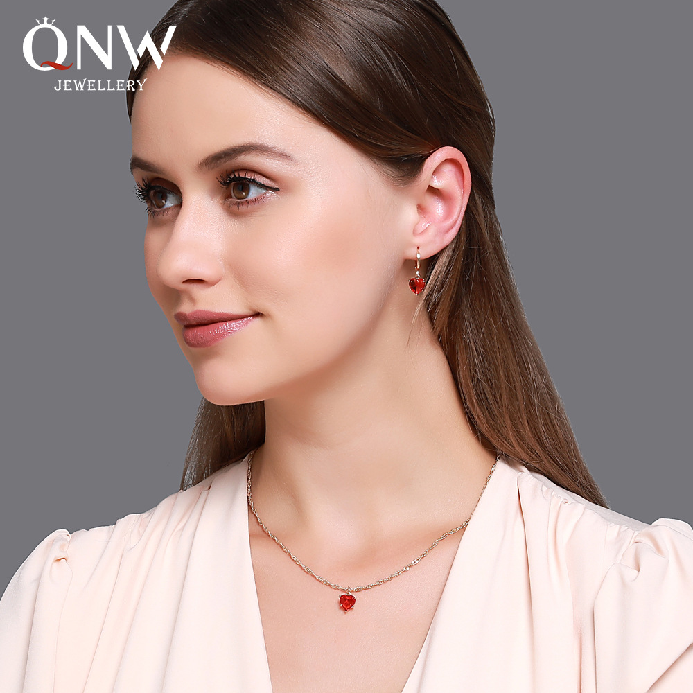 Cross-border best-selling set of jewelry, classic and elegant crystal zircon heart-shaped necklace, earrings, wedding and dinner accessories details Picture
