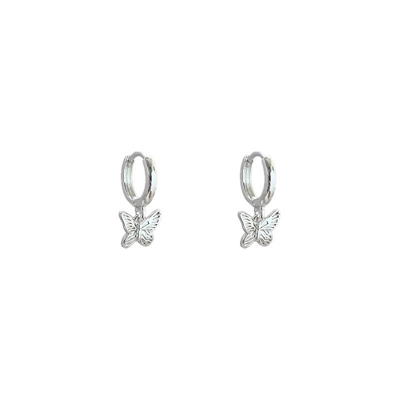 Retro silver butterfly ear studs with a cold and cool female style, a niche and high-end feel. Simple, sweet, cool and versatile earrings for girls Item Picture