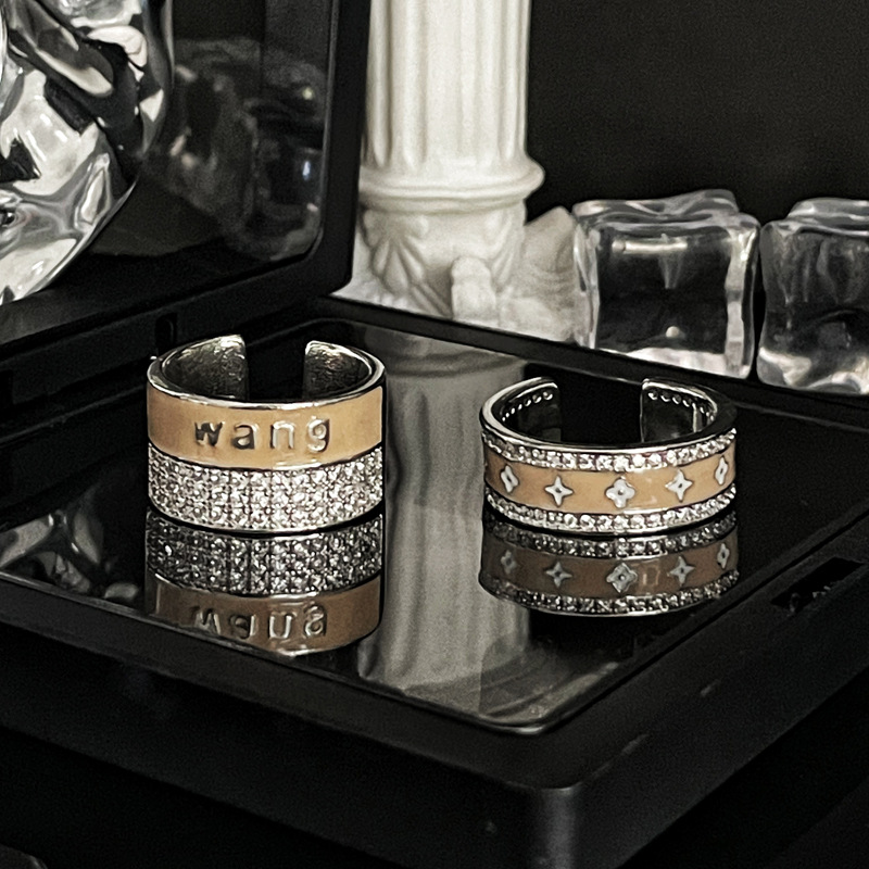 The Maillard air quality letter drop glaze open ring is a unique, sweet, cool, high-end, light luxury and fashionable ring for women Specification drawing