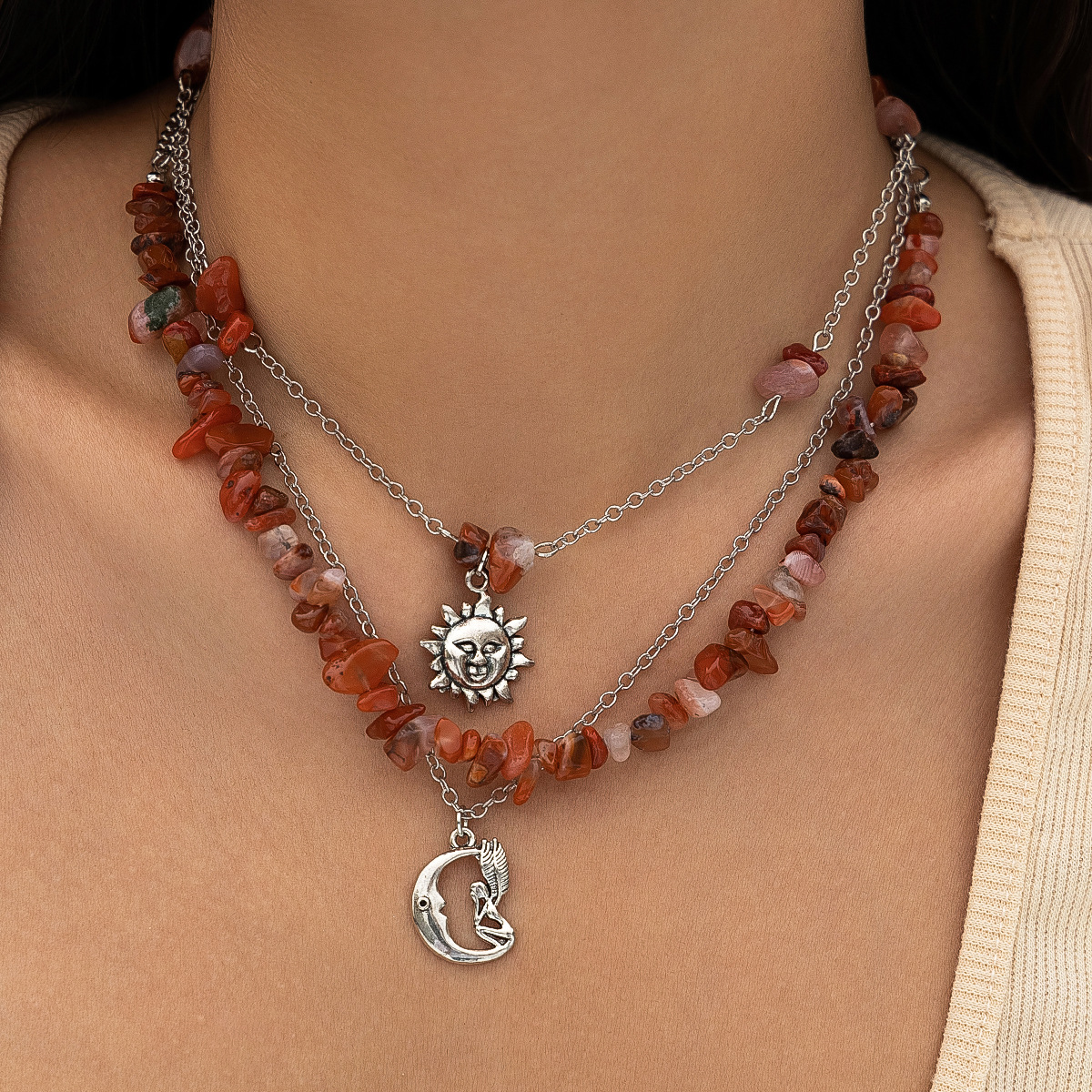 New Chinese-style Suzhou ethnic style stacked flower and leaf necklace cross-border bestseller crushed stone beads necklace necklace details Picture