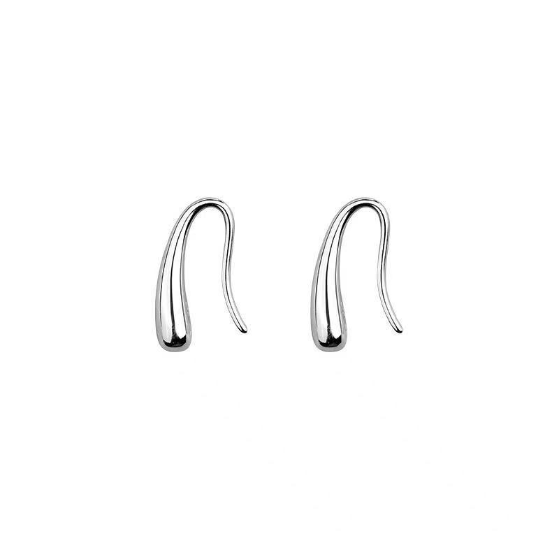 The s925 minimalist and high-quality teardrop ear hook is a high-end and niche design for women, fashionable and versatile, with a casual and everyday style Item Picture