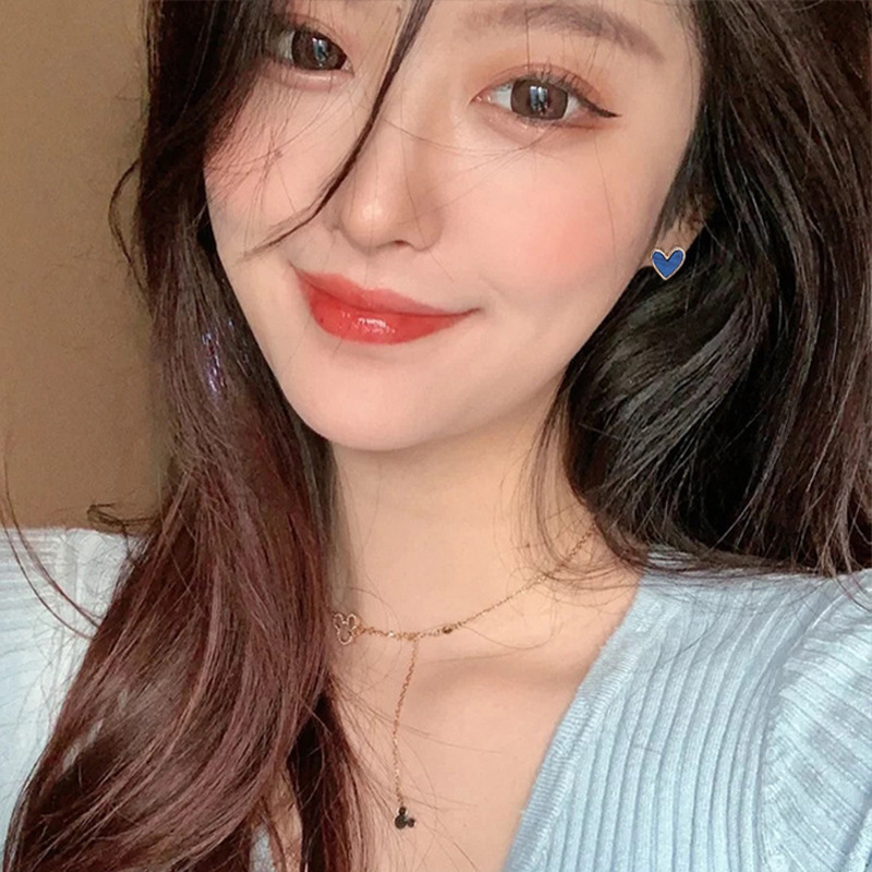 Blue heart-shaped earrings, Korean female, elegant Internet celebrity 925 silver needle stud earrings, small and exquisite, sweet and girlish earrings Specification drawing