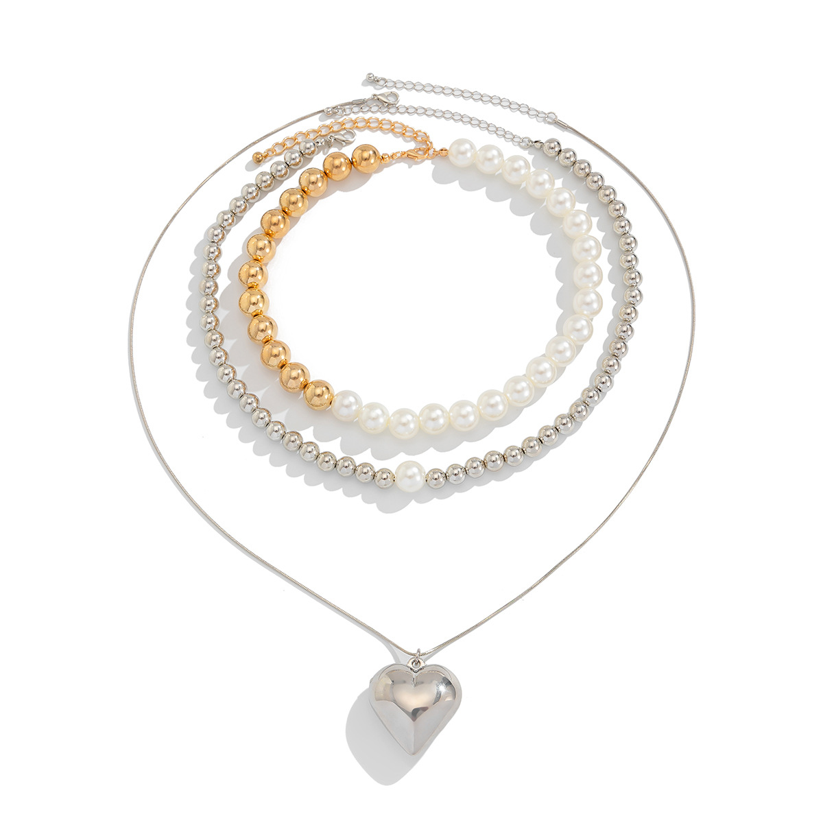 European and American cross-border jewelry fashion style heart pendant Necklace French round pearl string Necklace set Item Picture