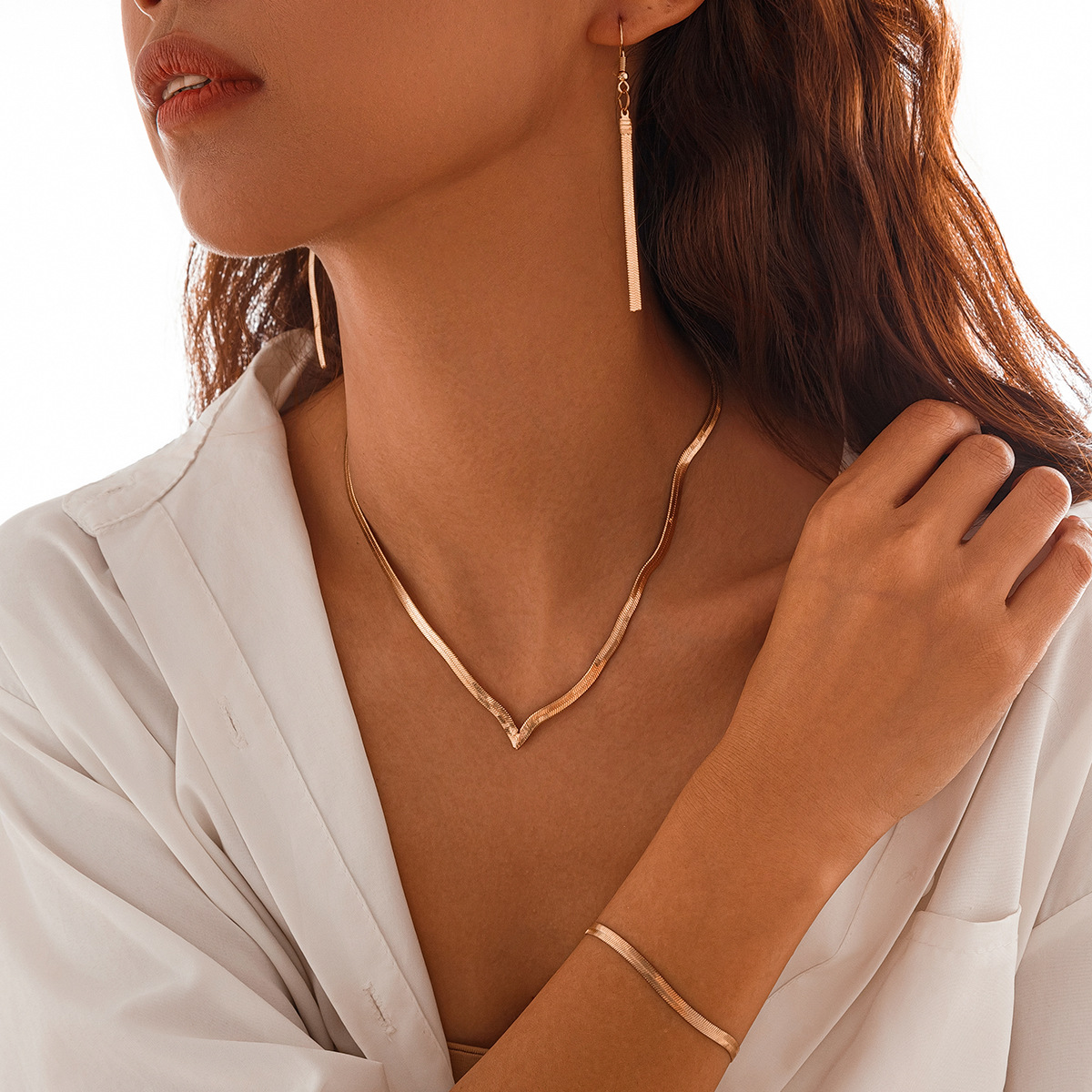European and American cross-border jewelry, fashionable copper flat snake chain necklace set, simple geometric line collarbone chain full figure