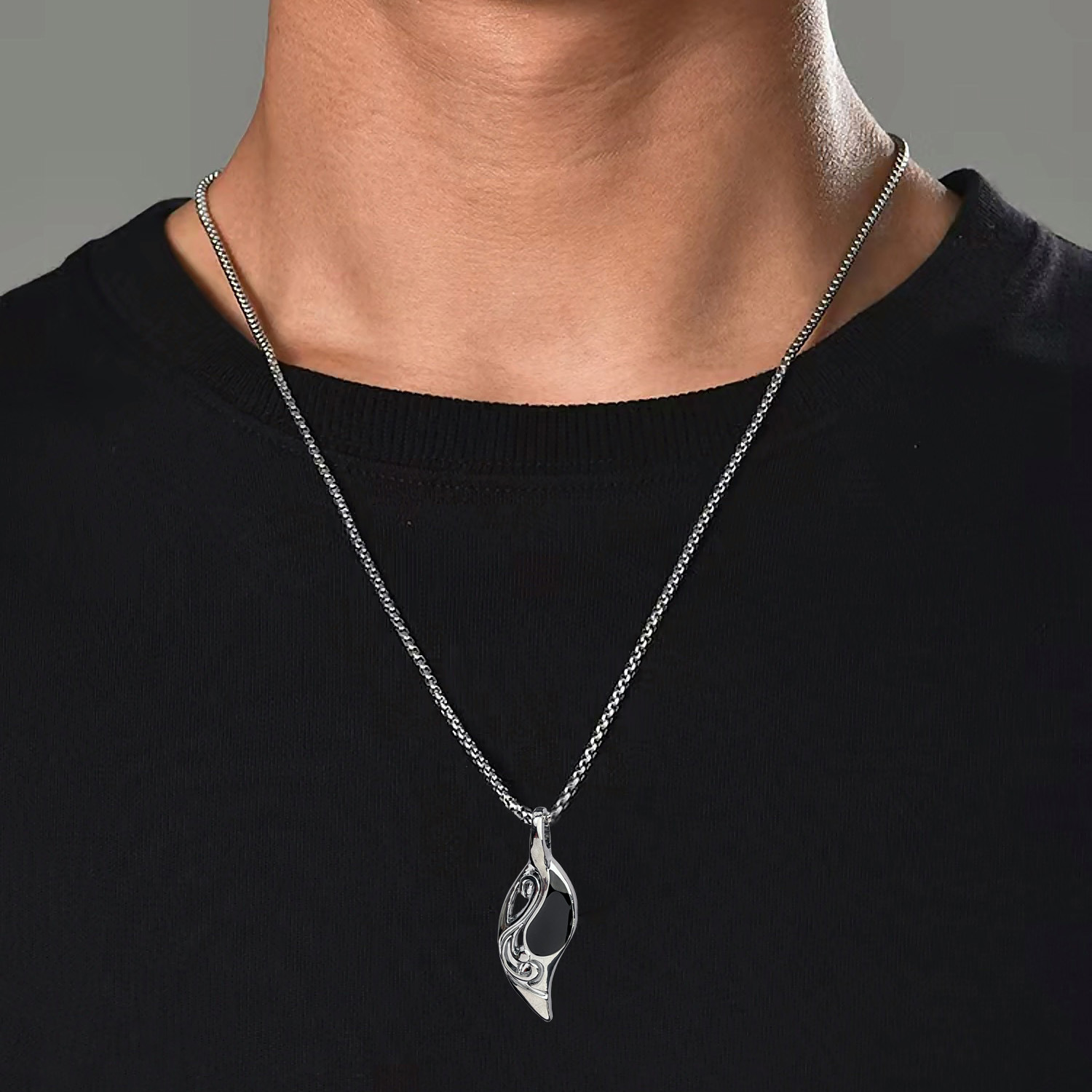Wholesale of new cross-border European and American retro Viking jewelry necklaces with unique and creative geometric punk style titanium steel necklaces full figure