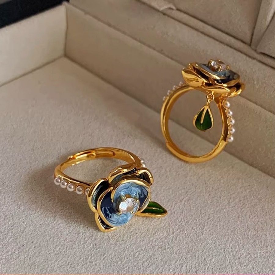 New Chinese-style enamel drop glaze camellia pearl ring, a niche design for women, with a retro, light luxury and high-end open ring full figure