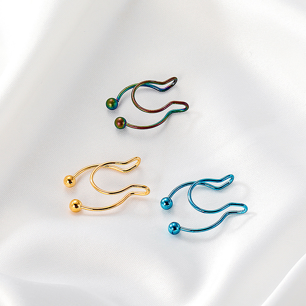 Cross-border Amazon stainless steel nose clip for both men and women, European and American insU shaped non-perforated nose nail and nose ring piercing accessory Application Scenario
