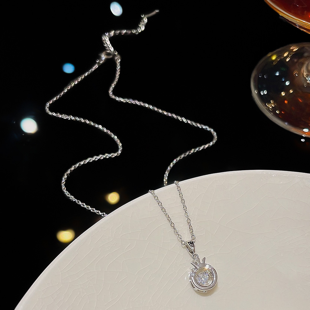 The light luxury design necklace accessory is versatile for women and won't fade. The collarbone chain is a high-end accessory. The water drop pendant neckchain is trendy Specification drawing