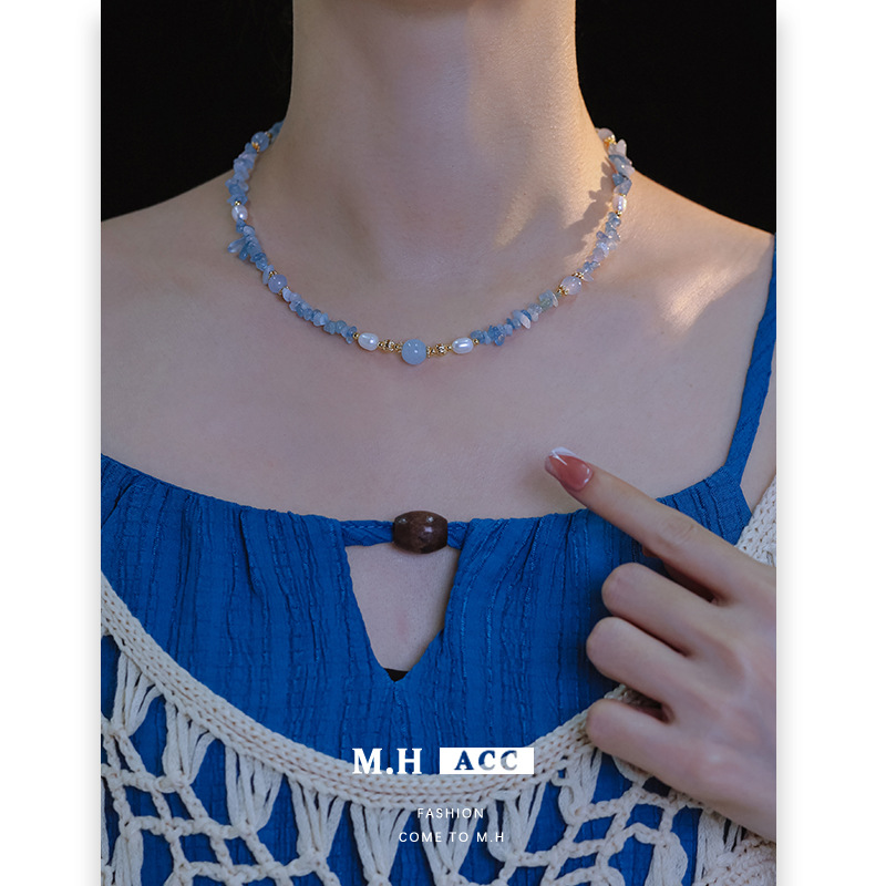 New irregular aquamarine freshwater pearl necklace, high-end, sweet and ethereal collarbone chain, versatile necklace wholesale full figure