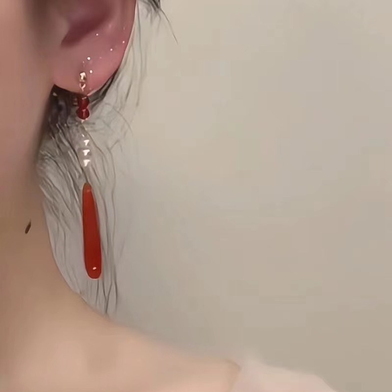 New Chinese-style pearl water drop pendant earrings, retro stud earrings, women's niche high-end style, versatile earrings details Picture