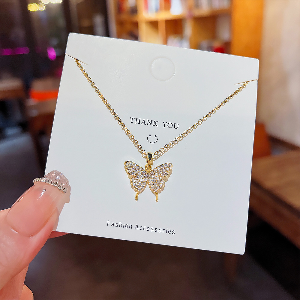 New butterfly necklace for women wholesale, light luxury, niche zircon pendant, popular on Instagram, versatile and stylish collarbone chain trend full figure