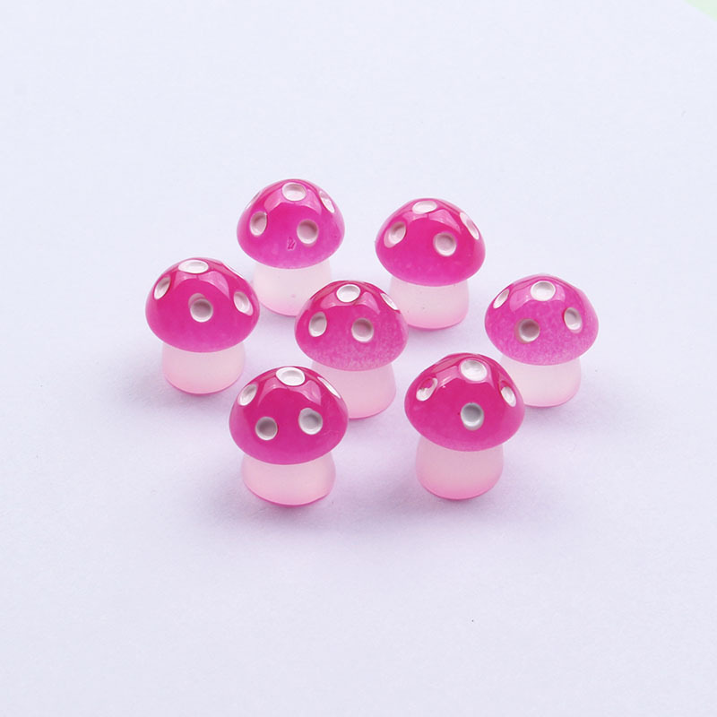 Luminous resin accessories, miniature mushroom simulation, micro-landscape ornaments, DIY accessories and ornaments Application Scenario