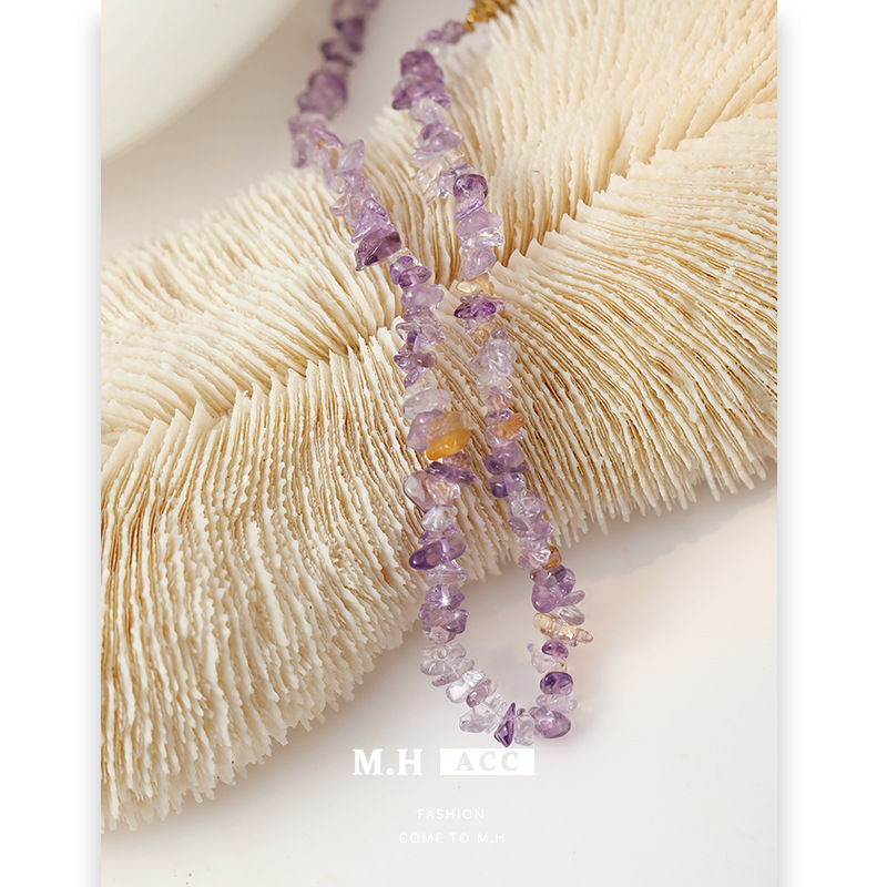 Korean retro amethyst beaded necklace accessory for women, fashionable and niche design, high-end collarbone chain and neck chain Application Scenario