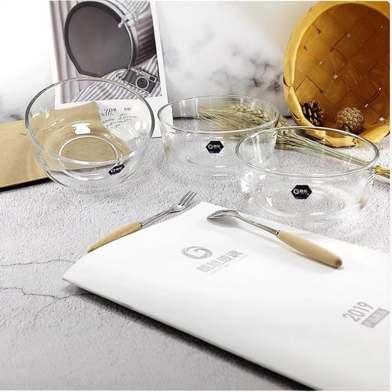 Langxu Crystal Glass Modern Transparent Creative Household instant Noodle Bowl with Lid Large Nordic fruit salad Bowl set Application Scenario