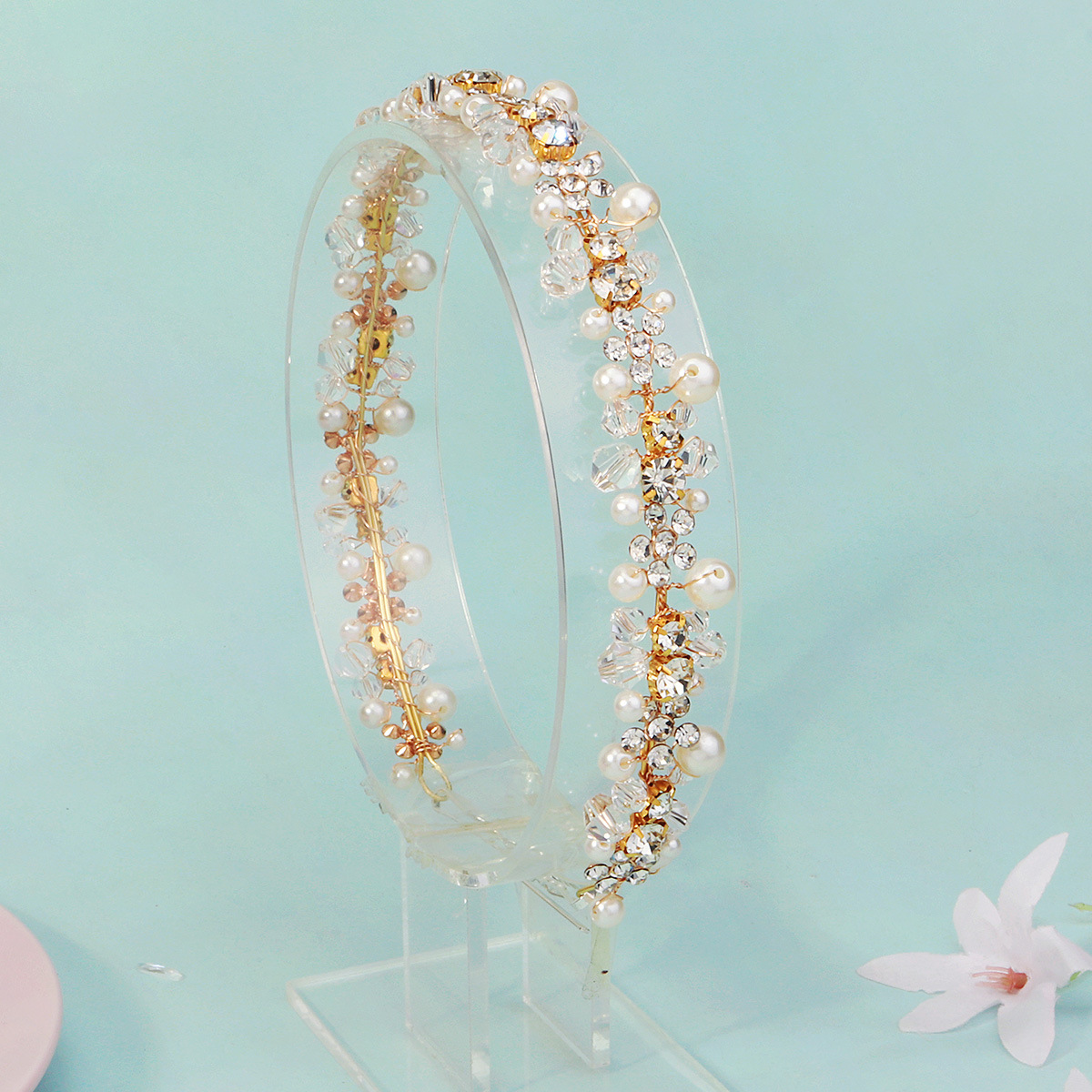 Korean-style bride water diamond pearl headband, heavy beaded headband, forest-themed flower headband, children's performance photo headwear Application Scenario