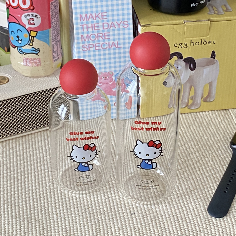 Cute kt cat glass cup, high borosilicate high-temperature resistant, niche red nose sealed water cup, car portable cup gift Item Picture