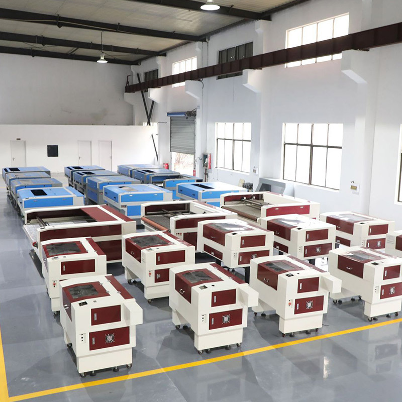 Glass laser cutting and drilling, thin red second picosecond laser cutting and drilling, laser engraving machine drilling Item Picture